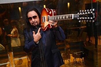 AceFrehley12String