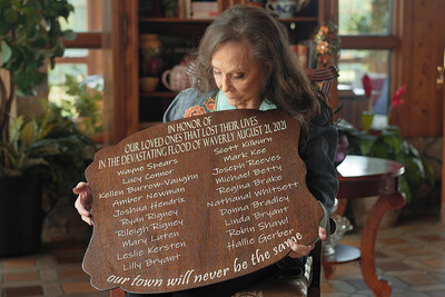 attachment Loretta Lynn with Flood Victims Plaque