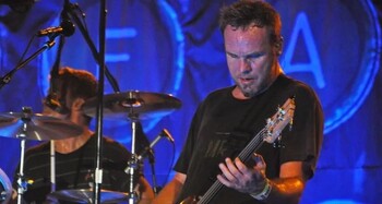 pearl jam cancels two us shows article